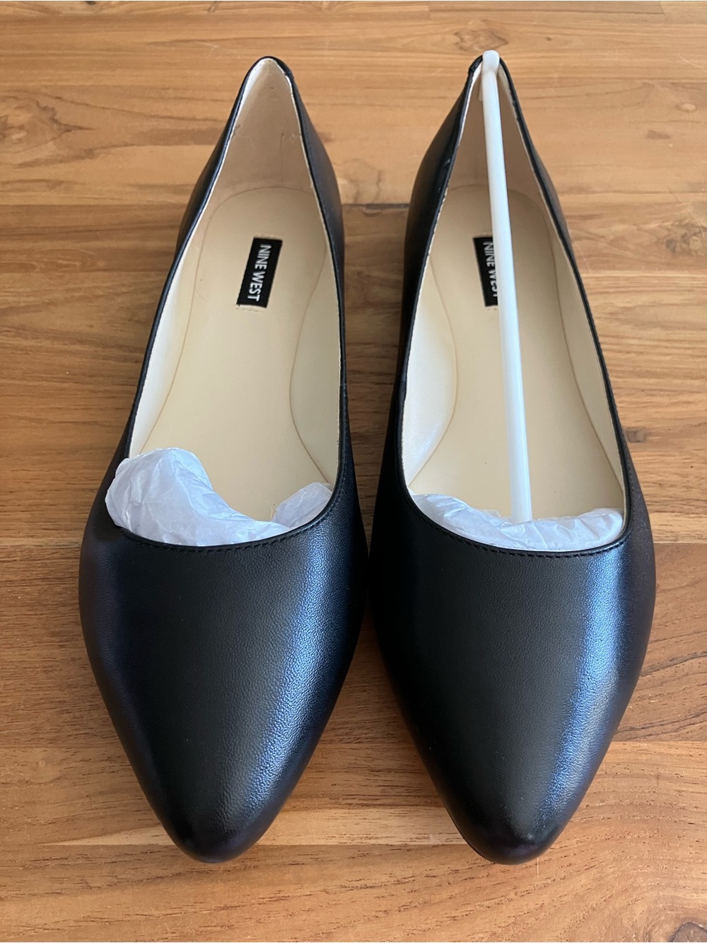 Nine West Black Pointed Toe Faux Leather Flats
